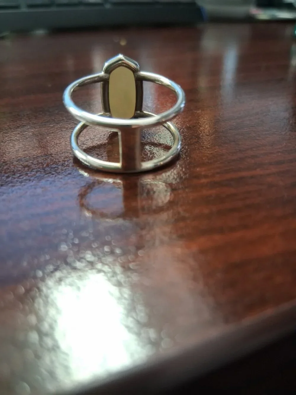 Kendra Scott Sterling silver mother of pearl ring